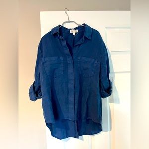 Cloth & Stone blue linen shirt.